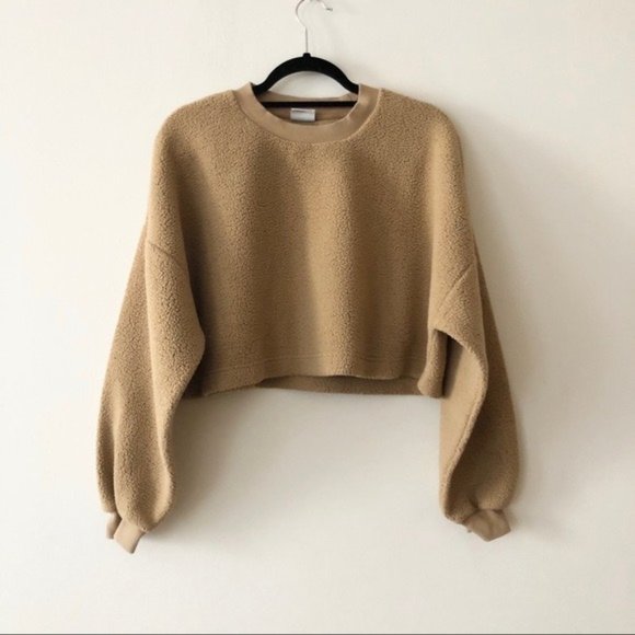 Aritzia Lupa Sweater - Picture 1 of 2
